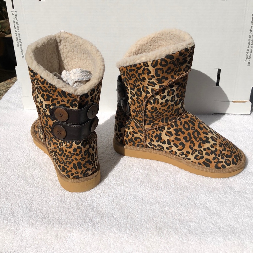 Leopard Boots